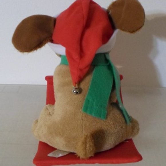 Santa Paws – Jingle Bells Puppy on Sled - Picture 3 of 4